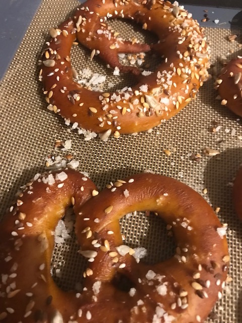 Dinkel-Brezen